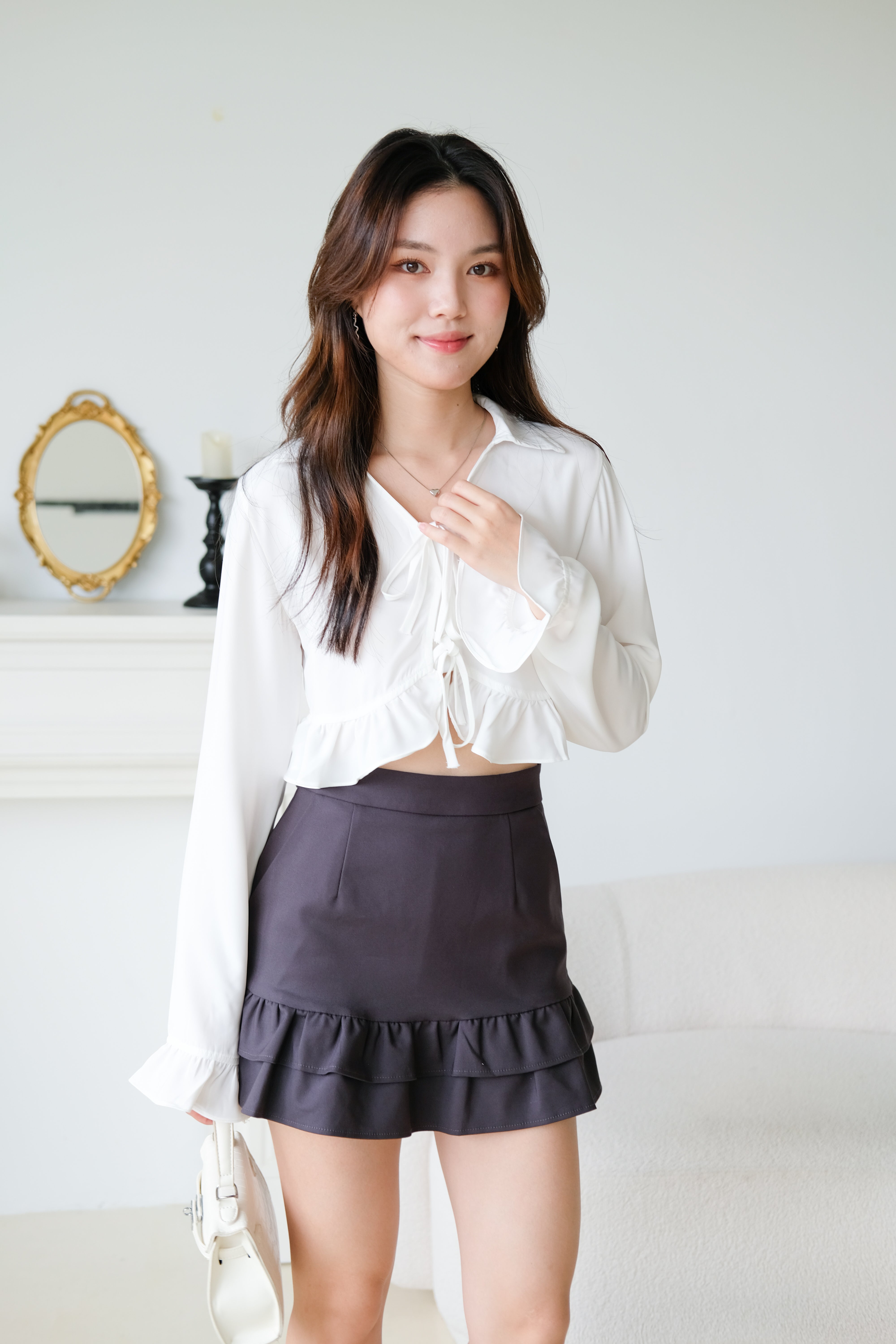 Nikki Ribbon Ruffle Sleeved Crop Top (White)