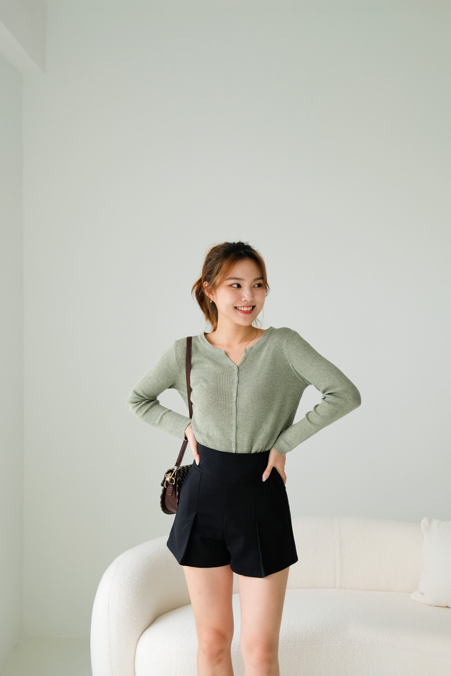 Ultimate Comfy Sleeves Top (Olive)