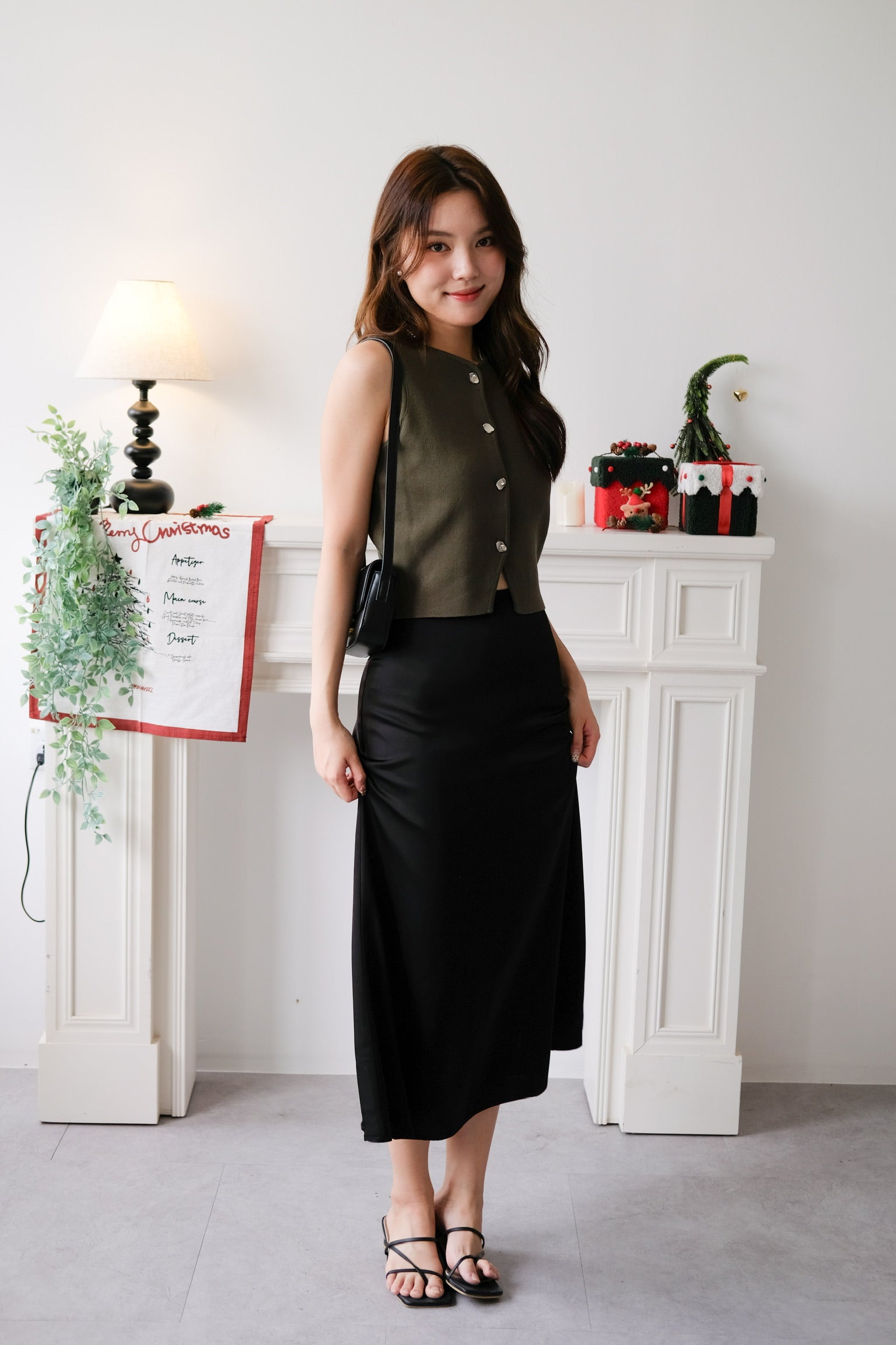 Zola Button Vest Top (Olive Green)