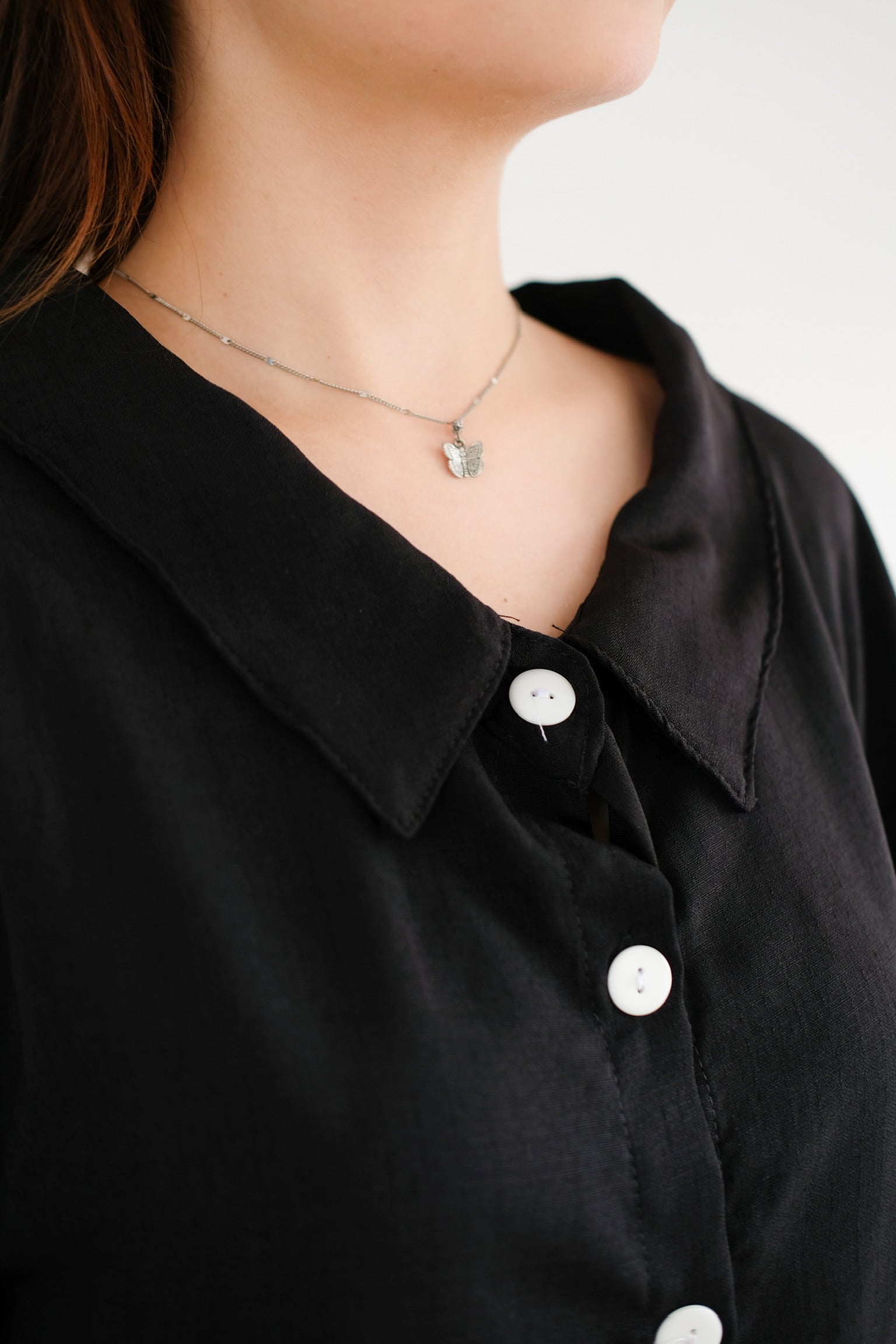 Black Collared Long Sleeves Top