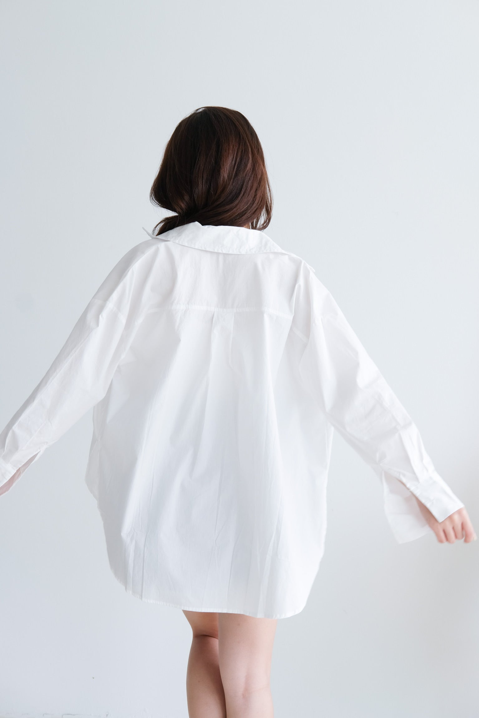 Rileen Boyfriend Oversized Shirt (White)