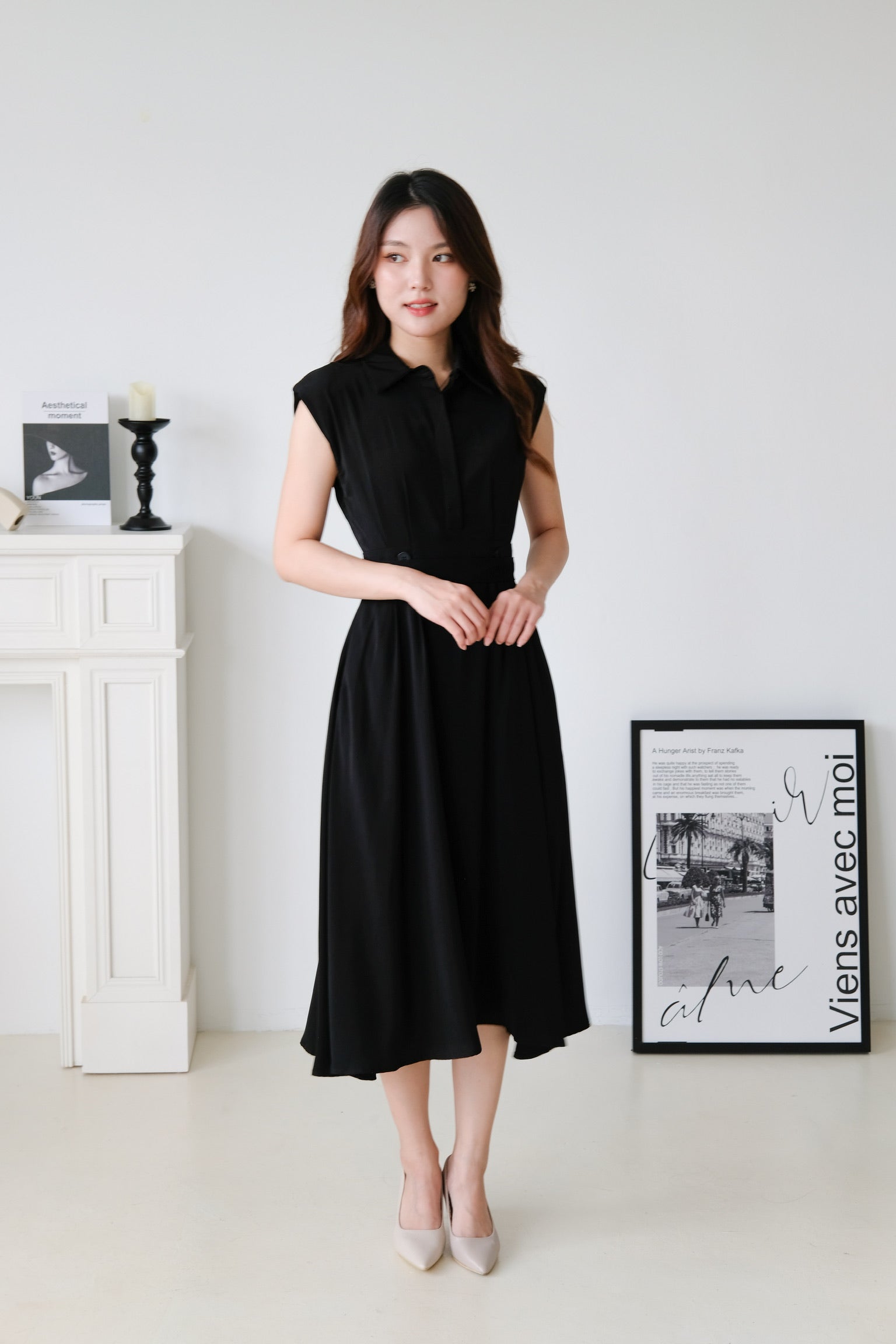 Reina Collared Midaxi Dress (Black)