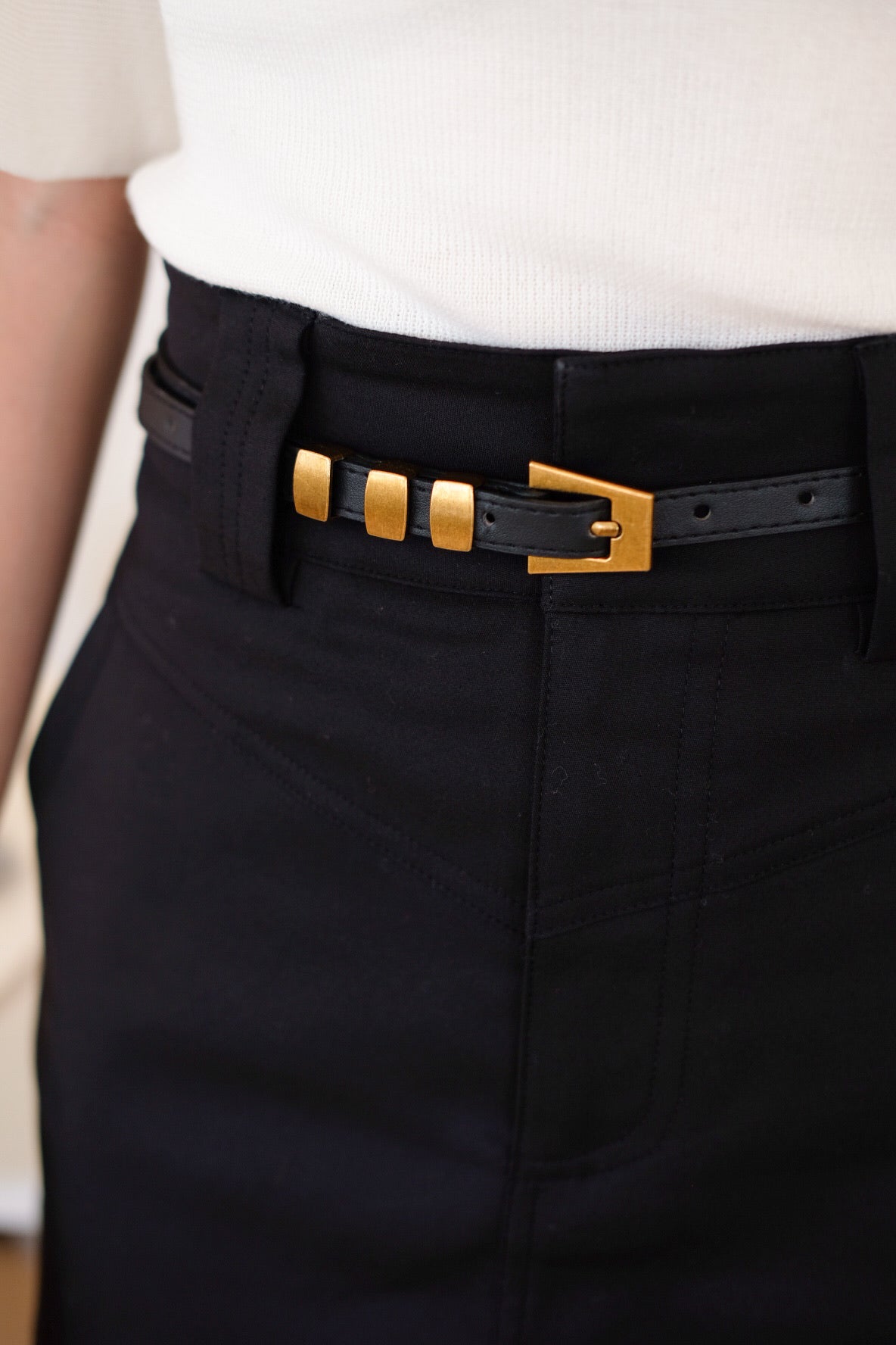 Maya Belt Pocket Skirt (Black)