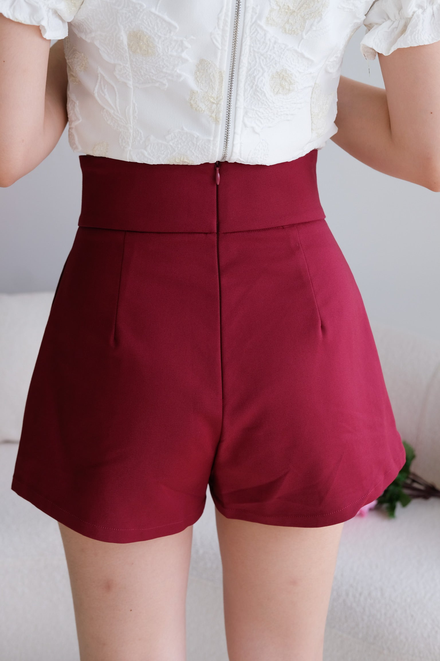 Juwei Side Slit Skort (Wine)