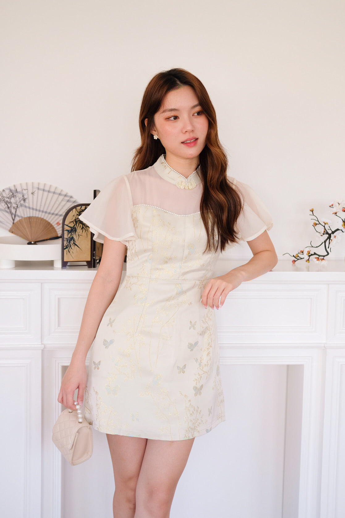 蝶梦 Butterfly Flutter Pearl Cheongsam Dress (Cream)
