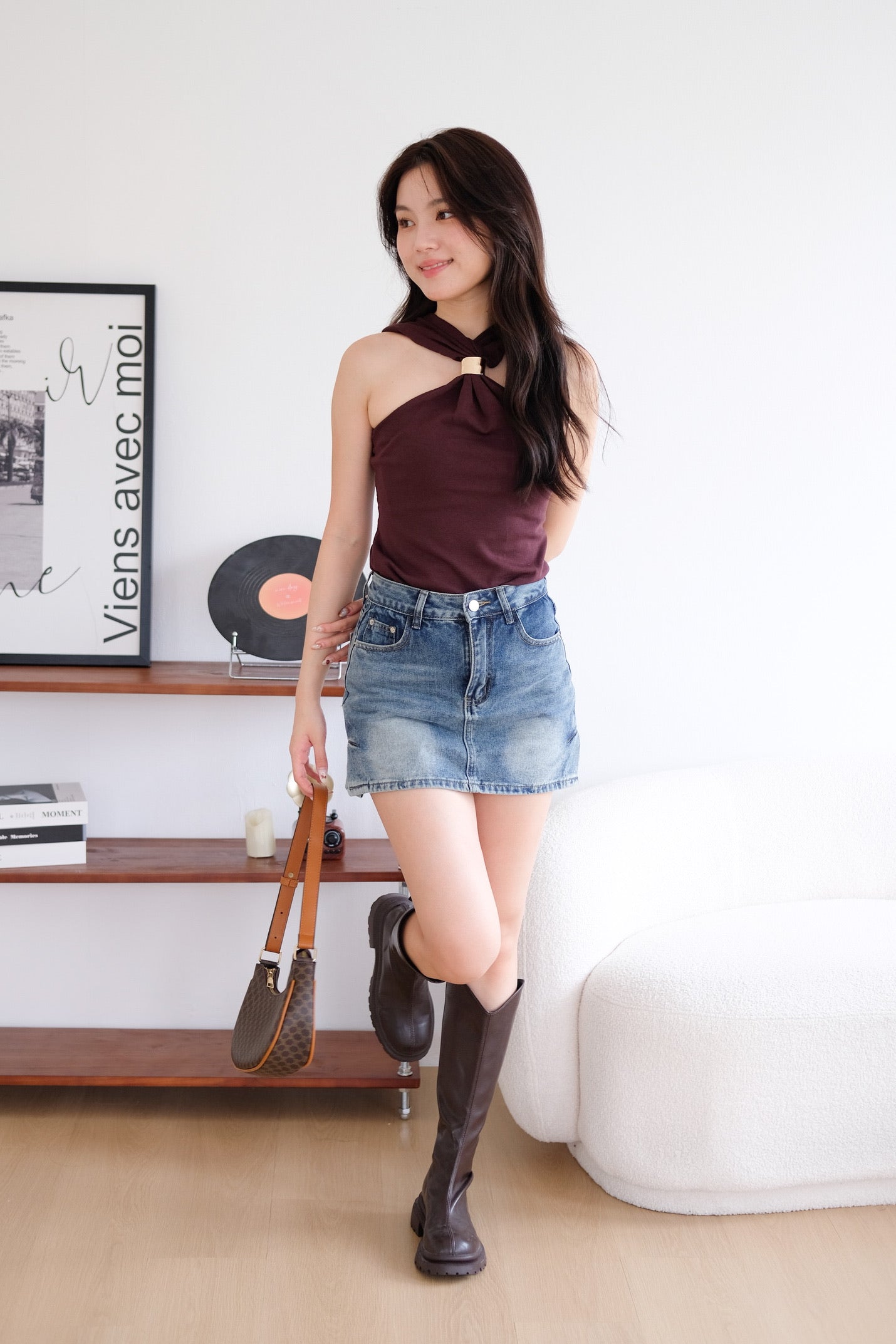 Suezette Halter Gold Ornament Knit Top (Brown)