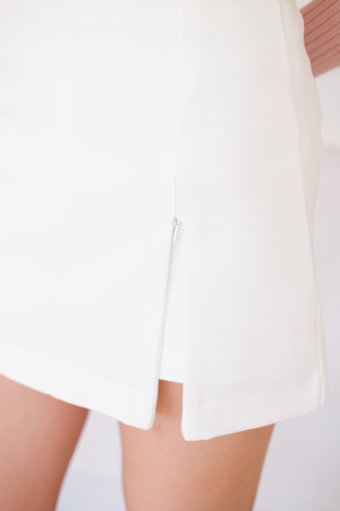Shanell Basic Side Slit Skorts (White)