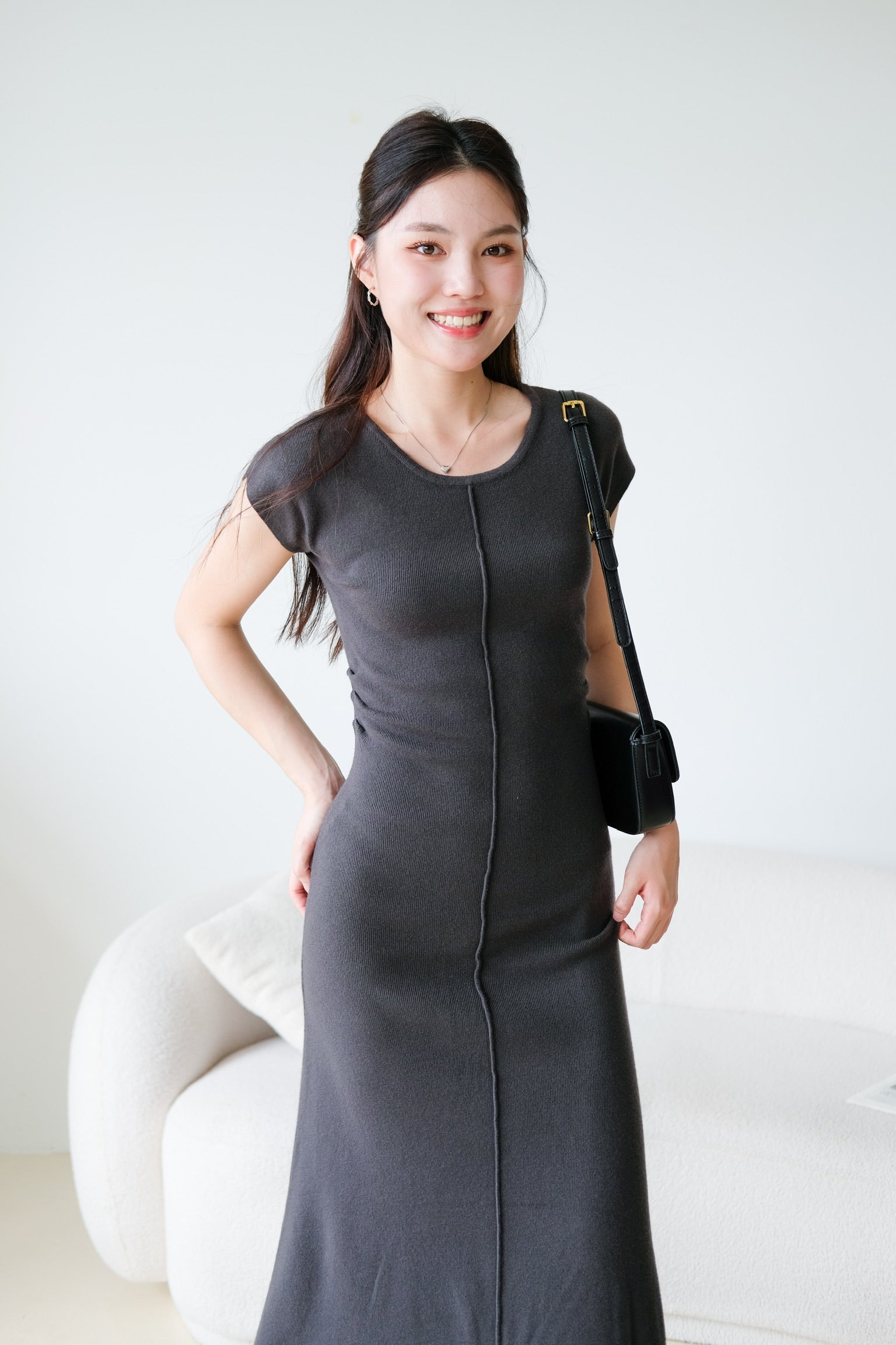 Samantha Crew Neck Knit Maxi Dress (Dark Grey)
