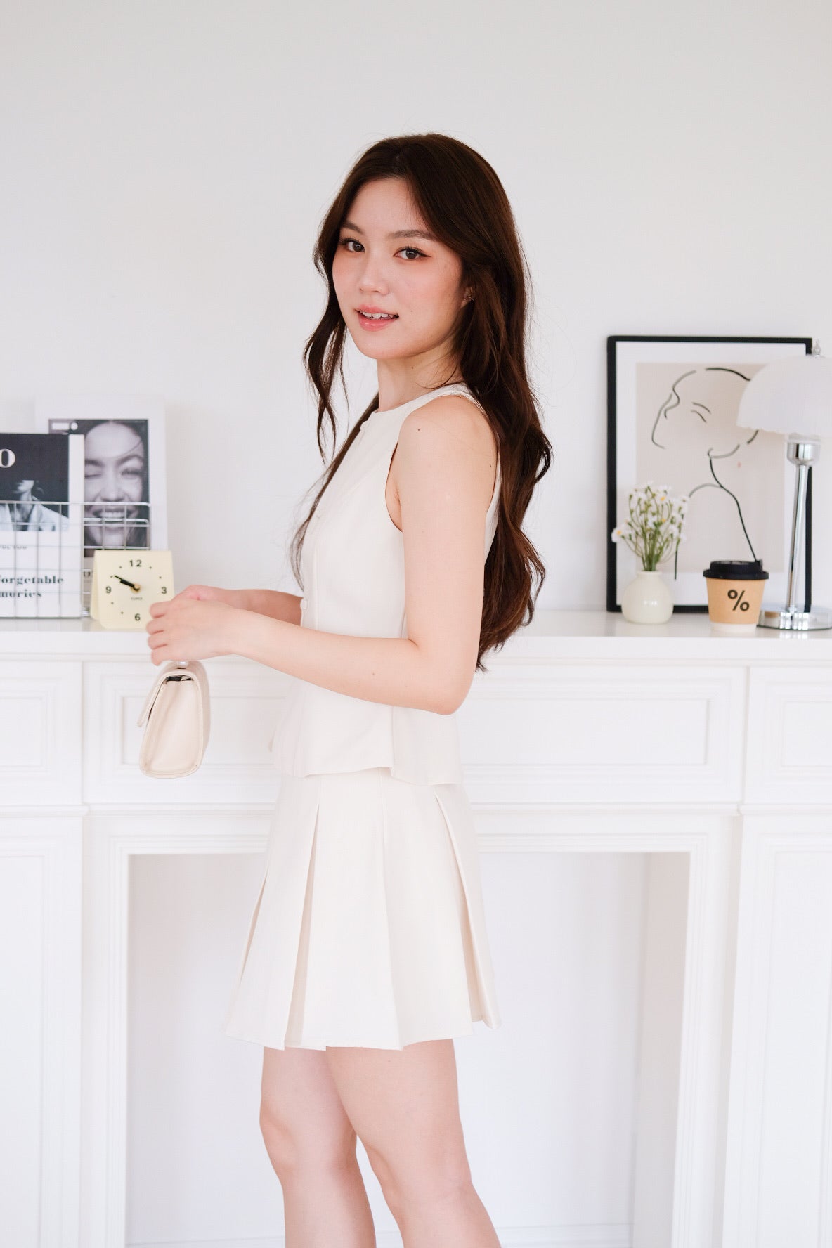 Fyonn Bow Minimalist Set (Cream)