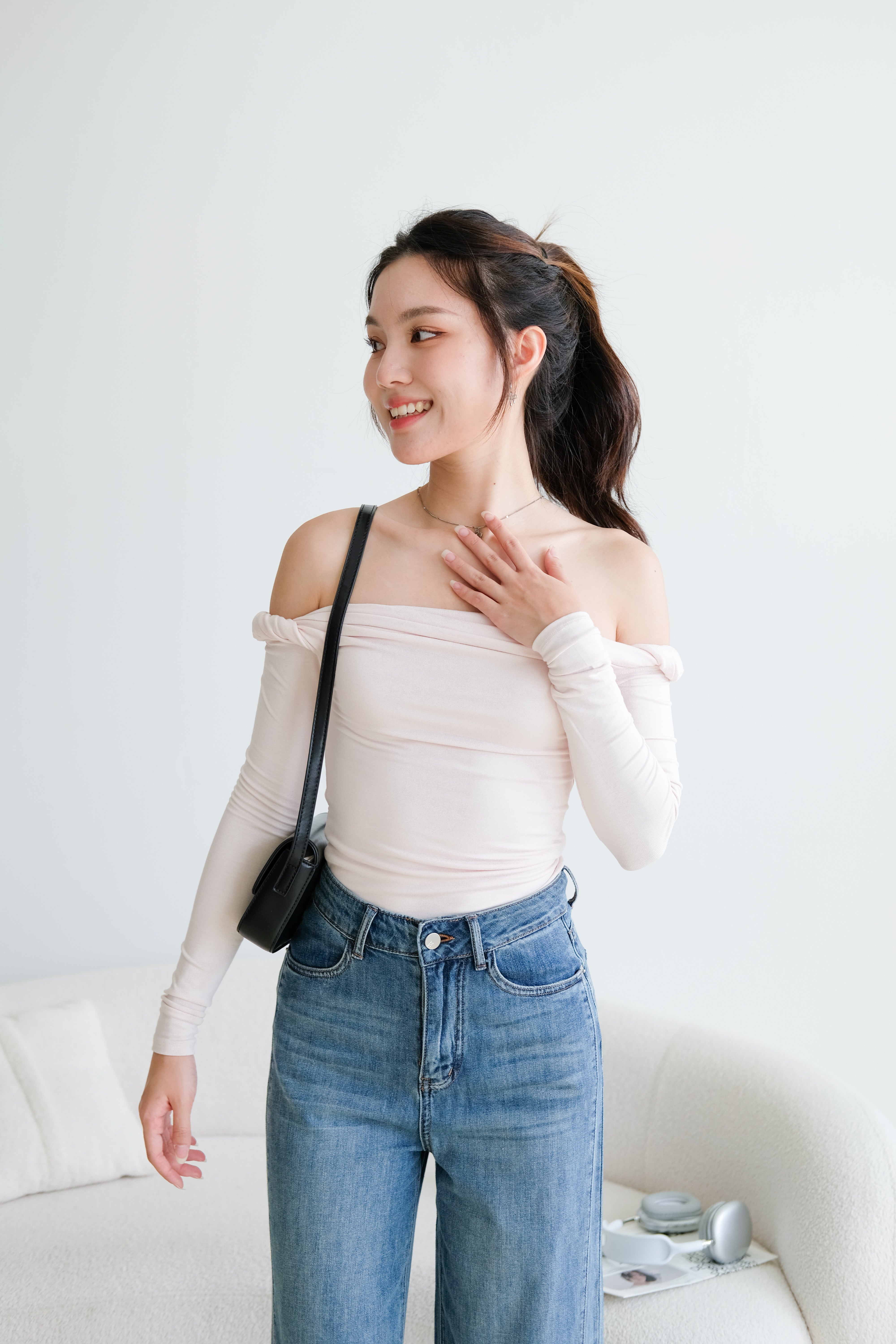 Level Up Twist Off Shoulder Top (Light Pink)