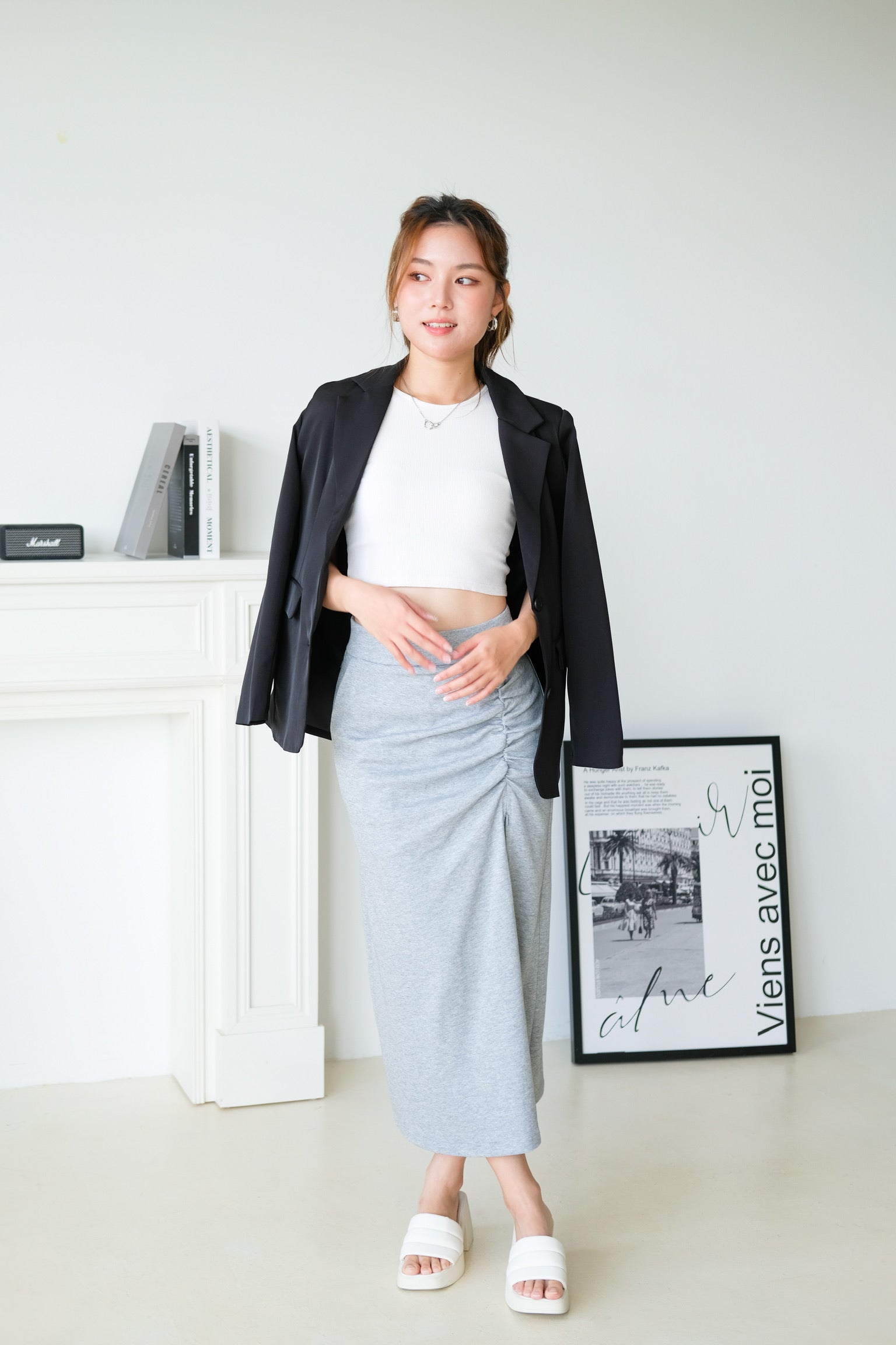 In A Meeting Collared Blazer (Black)