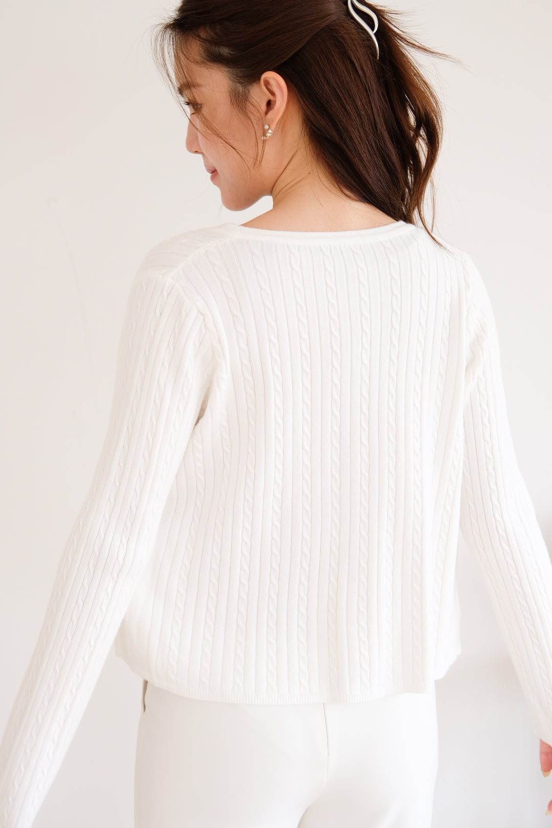 Sharlyn Cable Knit Cardigan (White)