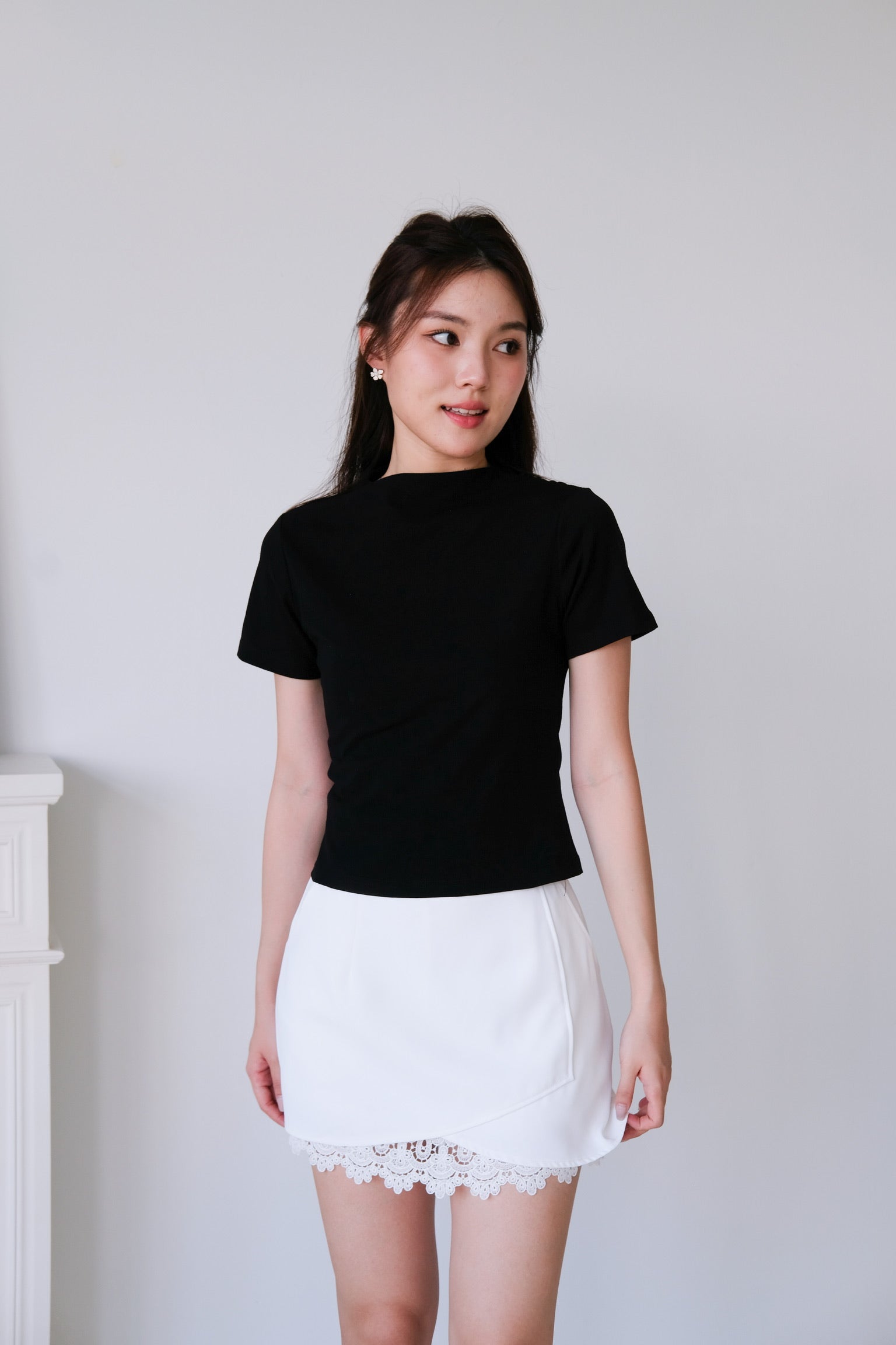 Katie Stretchy Tee (Black)