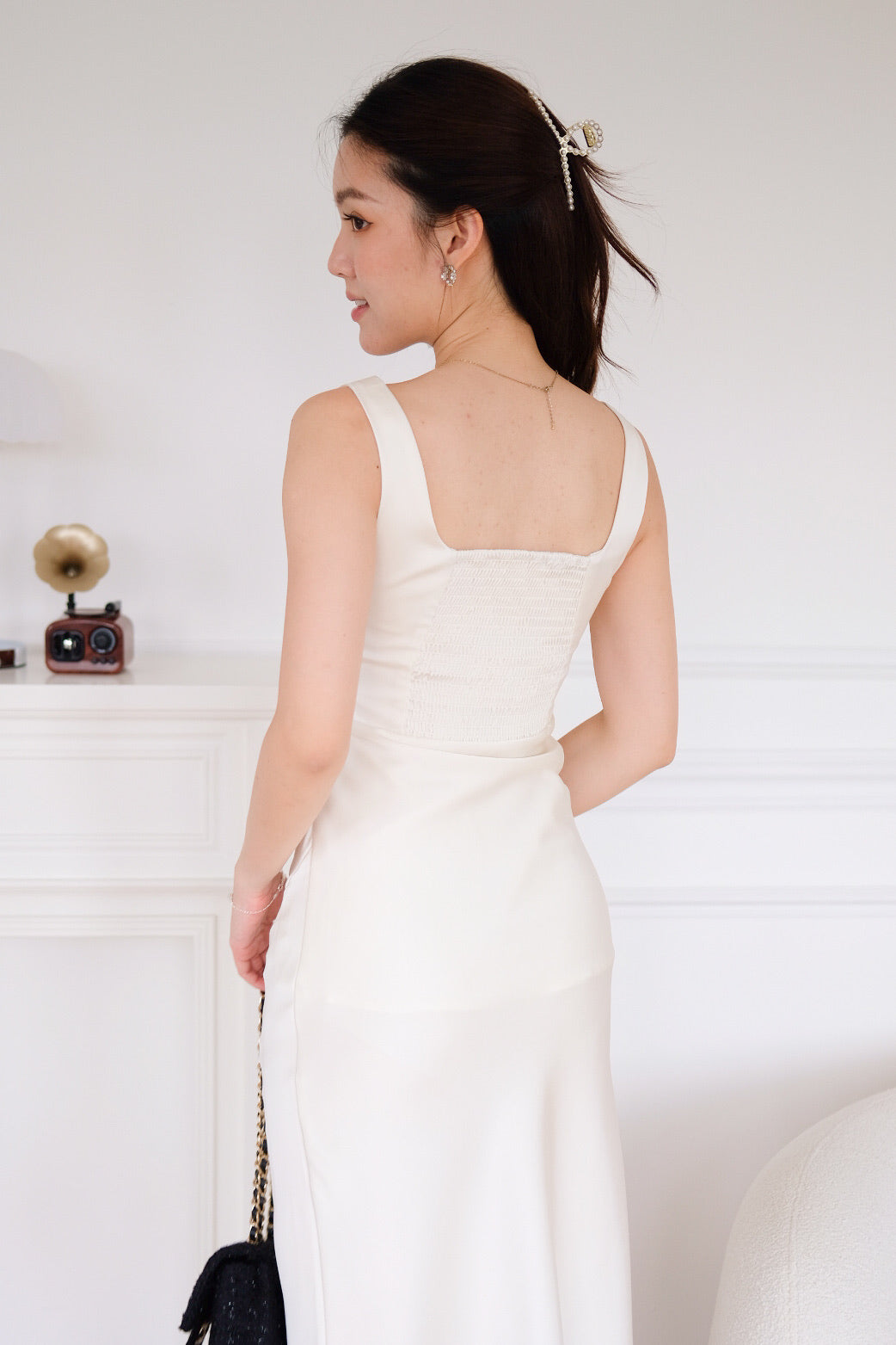 Serena Ruched Mermaid Satin Maxi Dress (Cream)
