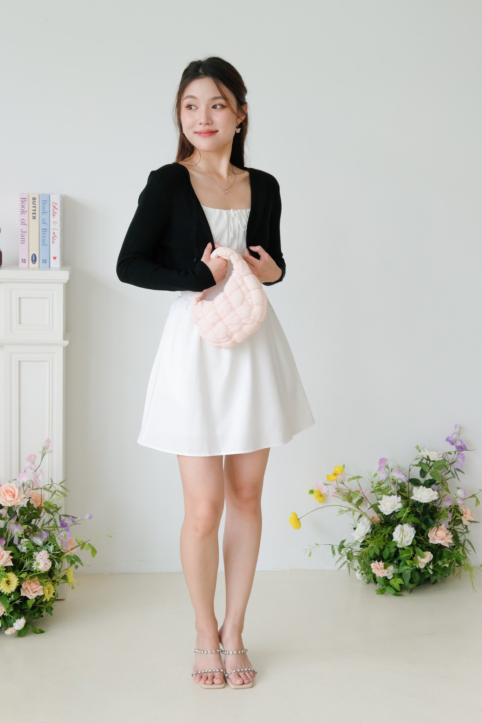 Envie Knit Cropped Cardigan (Black)