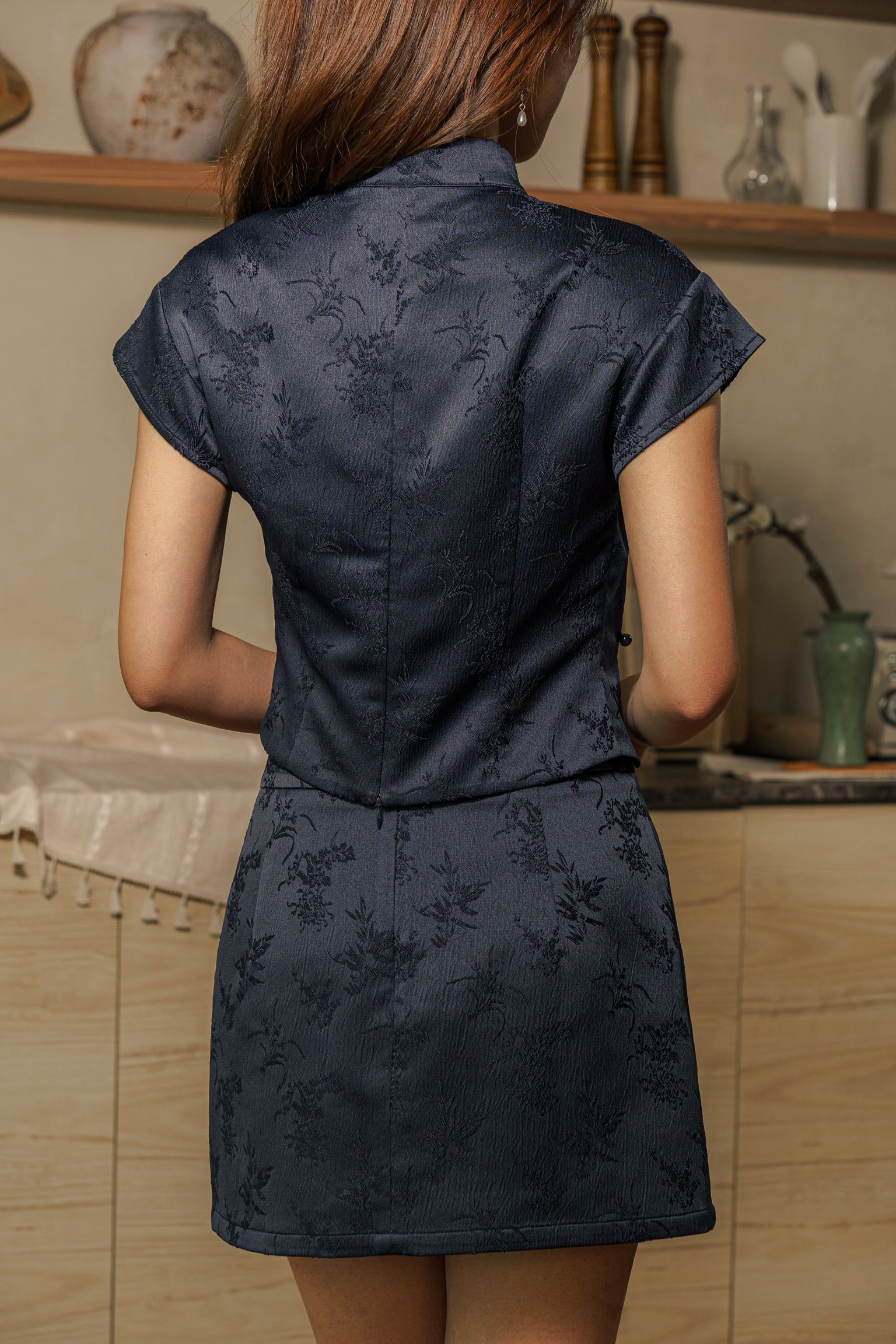 [ETA 26-31 Jan] 墨雨云间 Moonmist Sleeved Cheongsam Top (Navy Blue)