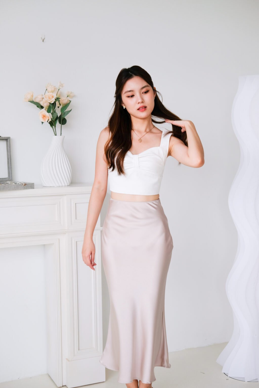 Willabel Bow Crop Top (White) - HERA LABEL