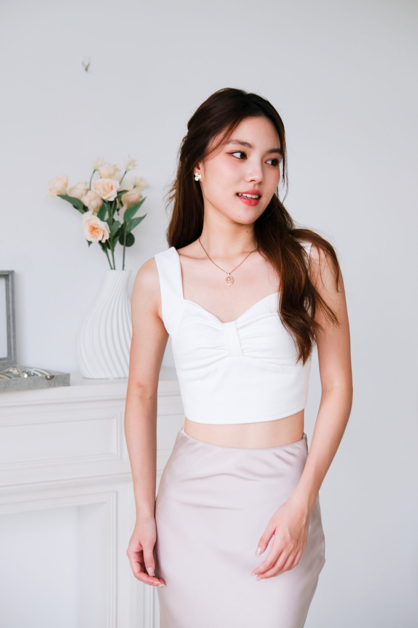 Willabel Bow Crop Top (White) - HERA LABEL